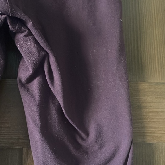 Lululemon Athletica Align Cropped 21” Purple High-Waisted Leggings size 4 - Picture 5 of 8